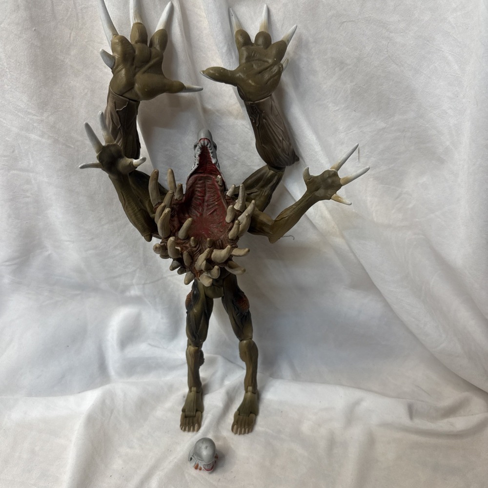 1998 Resident Evil 2 Toy Biz Capcom William Birkin G3/G4 Figure COMPLETE